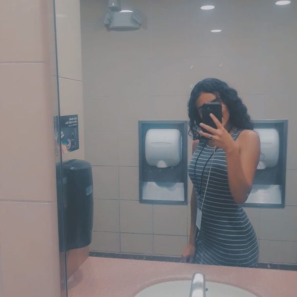 Meet your Posher, Jezabel - Picture 1 of 1